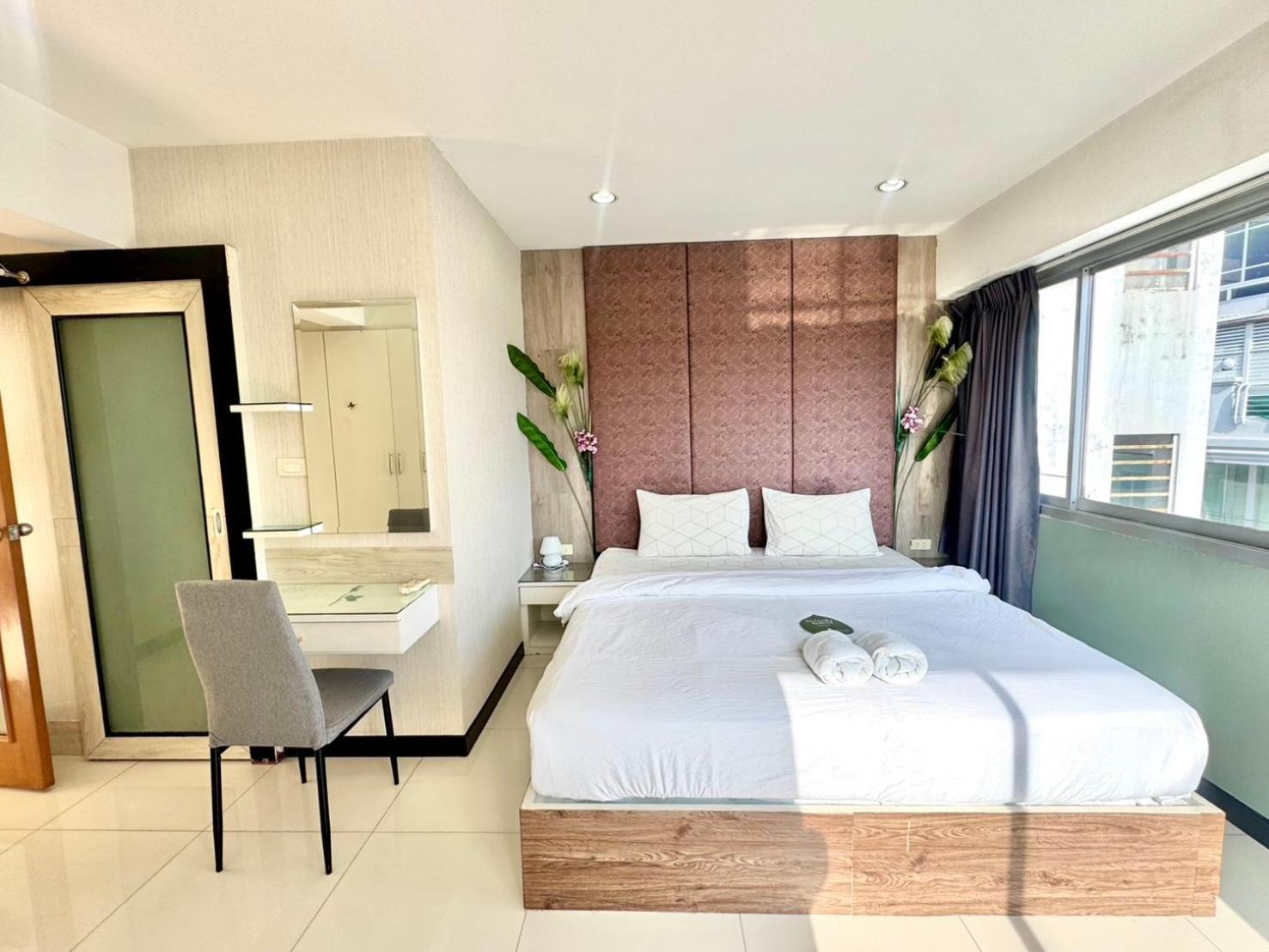 Baan Sabai Rama IV Apartment Banguecoque Exterior foto